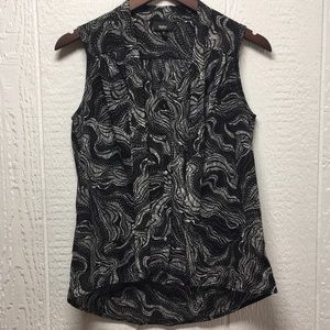Sleeveless Blouse